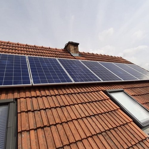 Devatero, proč si v roce 2023 pořídit fotovoltaiku na rodinný dům